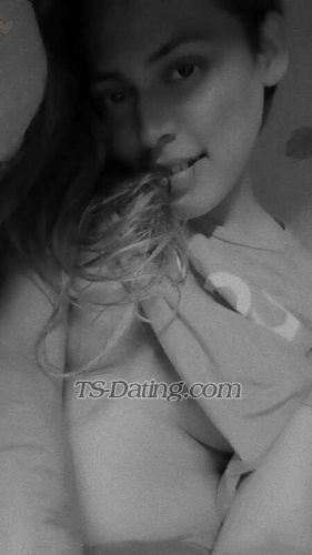 trans girl NubileNavya 3412685