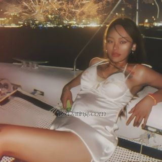 trans girl Nunyabidsines 5914874