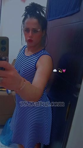 trans girl Nutellats 8022074