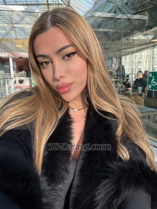 trans girl narizinhoE 4352500