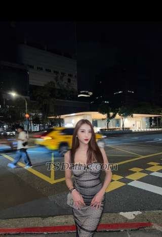 trans girl ninaelenzano 2792273