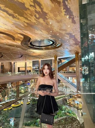 trans girl ninaelenzano 5933120