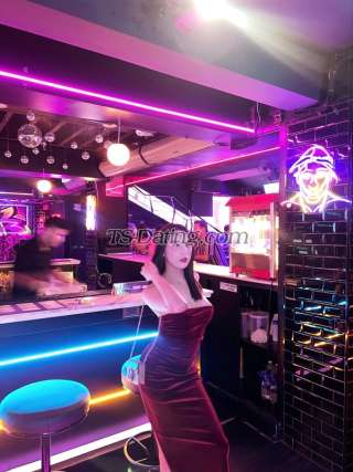 trans girl ninaelenzano 6841712