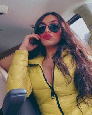 trans girl nurbanu 6102985