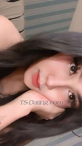 trans girl Octhaa 9999708