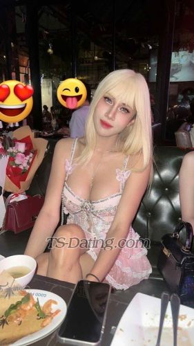 trans girl Oil6549 8852716 trans girl Oil6549 8852716