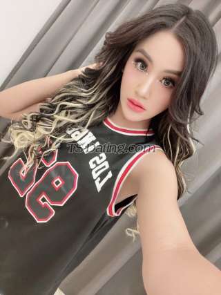 trans girl Orkidmendez 6550281