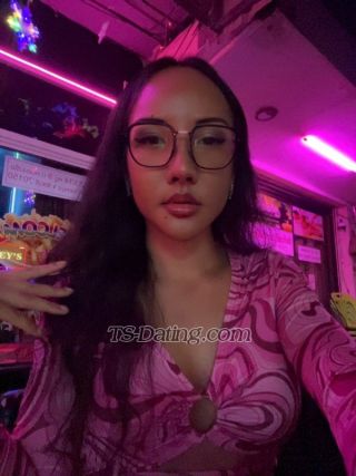 trans girl ouilyily 8758575