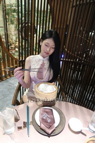 trans girl 083291mm 4695936 trans girl 083291mm 4695936