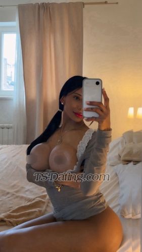 trans girl PAOLATSXXX 3374107