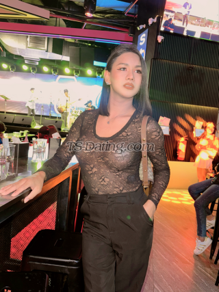 trans girl Pachara 8063315