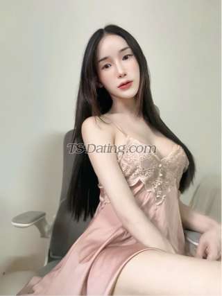 trans girl Pangg 1988781