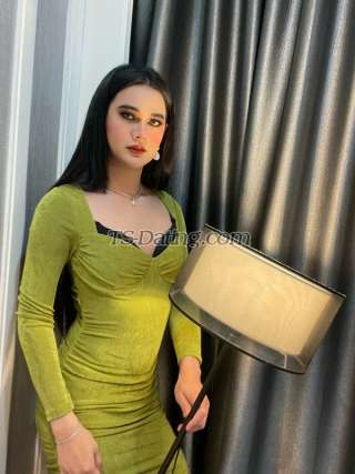 trans girl Parasohot 1713344