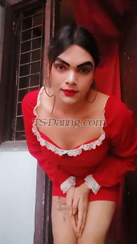 trans girl Paridreamgirl 7458424