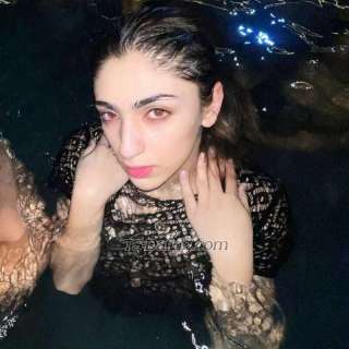 trans girl Pariiiss 9553027