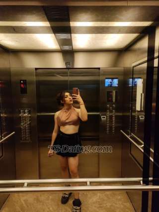 trans girl Pariiiss 9553110