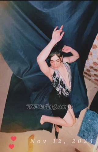 trans girl Pariiiss 9553164