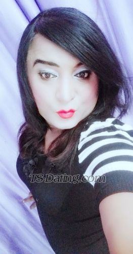trans girl Parika 0150049