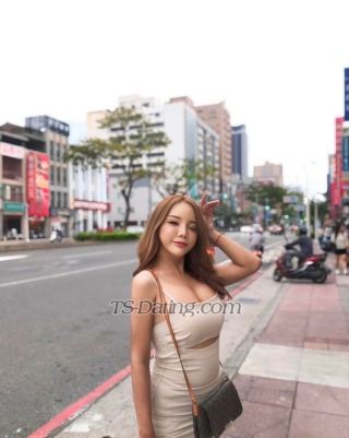 trans girl Paris168 6551730