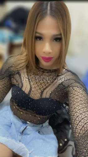 trans girl Parisarg 0837949