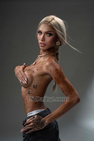trans girl PatriciaGrey 5223949