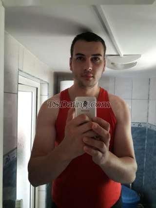 Paul0025-6619072