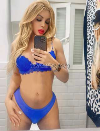 trans girl PaulaAraujo 0764428