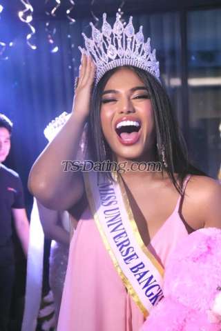 trans girl PaulinaEvans 7760483