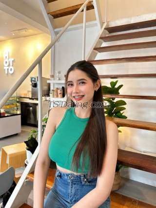 trans girl Peachzy 3144652