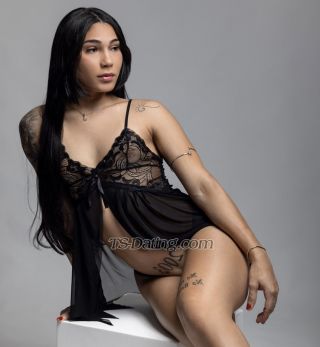 trans girl PietraDias 9794026