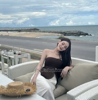 trans girl Pimlalyn 1363093