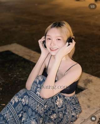 trans girl Pimlysharat 2433867