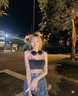 trans girl Pimlysharat 2433893