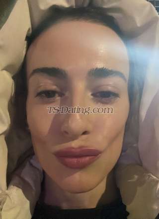 trans girl PinkyPeach 2846978