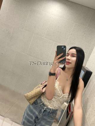 trans girl Pitchay 4511468