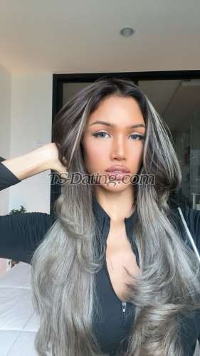 trans girl Pkgoodvibe 1067387