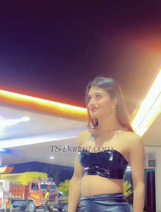 trans girl Pooja123 0327707