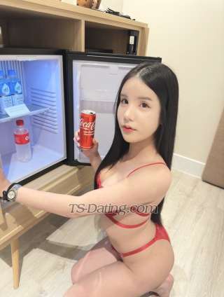 trans girl Porhim 0783619