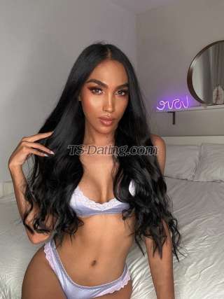 trans girl PornstarGwen 3250129