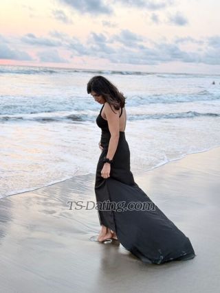 trans girl Preeti2000 2114422