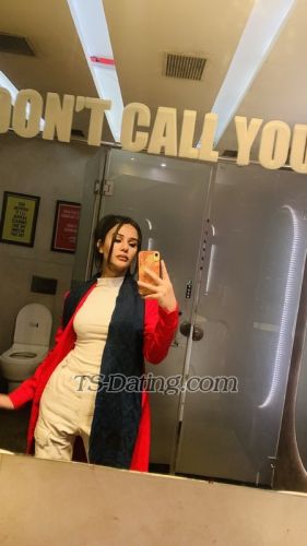 trans girl Preetiperry 0315432