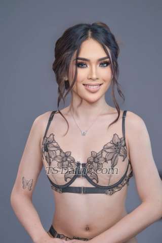 trans girl PrettyJamie 2924861