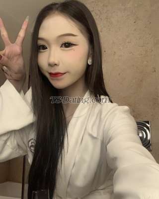 trans girl Prettypeak 4176412