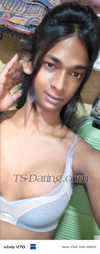 trans girl PritiRouth 2904311
