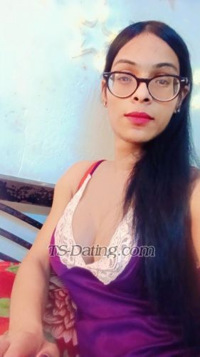 trans girl PriyaRoy21 1526980