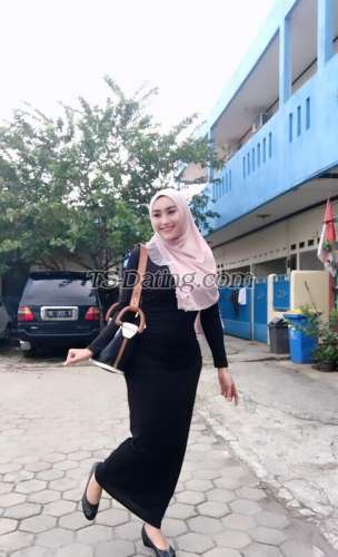 trans girl pamelaputry 6751743