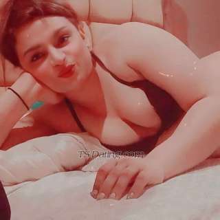 trans girl parinitabhat 1491360