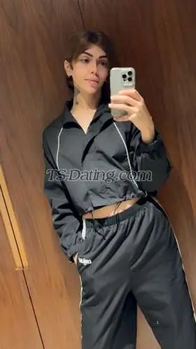 Shemale parvin 1349774