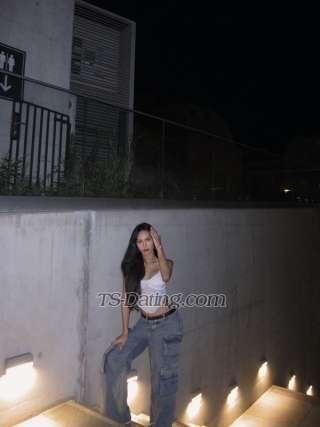 trans girl peetahere 1931069