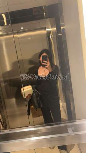 trans girl pinakisharma 5784323